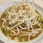 味世 - 台湾ラーメン　もやしトッピング