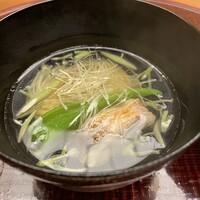 鍋茶屋 光琳 - 椀もの　甘鯛、じゅんさい、ソーメン、甘長唐辛子の椀