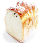 イグレック・プリュス - パン・イグレック 5枚入　(357円) '13 9月上旬