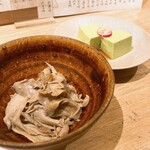 豆腐料理 空野 - アボカド豆腐と舞茸の白和えᕙ( ˙꒳​˙  )ᕗ