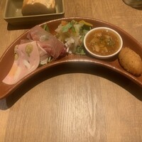 マヌエル タスカ ド ターリョ 丸の内店 - 