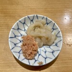 天ぷらめし 金子半之助 - 食べ放題の鮭タラコとイカの塩辛