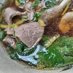そば処 東南屋 - 鴨の出汁タップリのツユ！柚子が浮く。