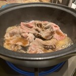Kamado Yaki Nikuyorozu - オリーブ牛の焼きすき