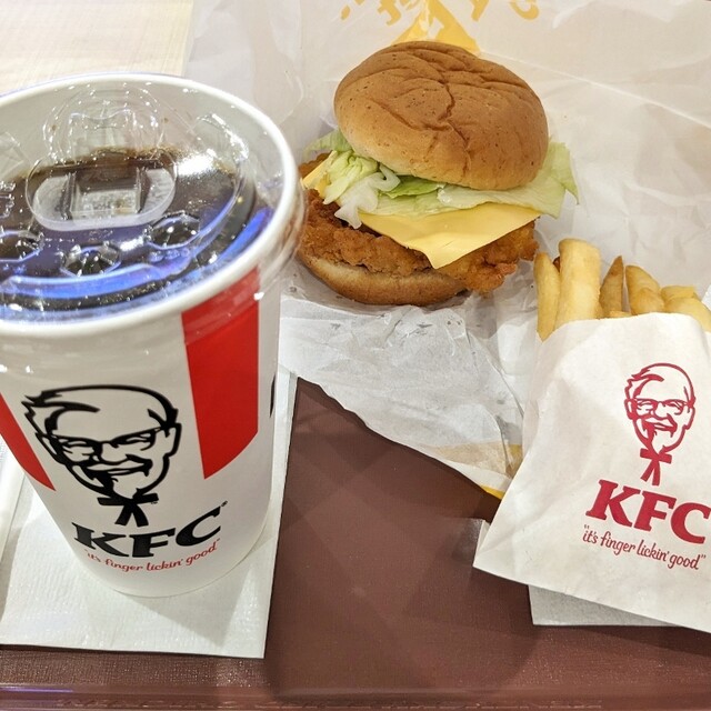 Kentucky Fried Chicken Ionmoru Tsurumiryokuchi Ten photo 2