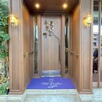 トゥ・ラ・ジョア イズム - 