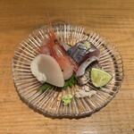 魚輝 - 