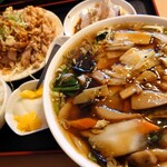 温馨 - 油淋鶏定食+五目ラーメン