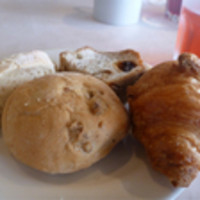 24/7 restaurant - 