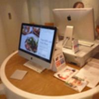 24/7 restaurant - 