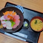 鮮活 喰で!! - ◆「おまかせ丼」