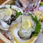 鮮活 喰で!! - ◆「お造り」 ◇つぶ貝◇岩牡蠣◇鯵