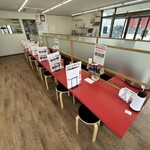 ラーメン もっけだの - 店内