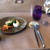 スミレオオサカ - 