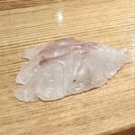 おすし 花富 - スズキ