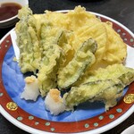 お食事処 割烹 竹 - オイモとウリズンマメの天ぷら