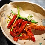 沙龍 - 赤鶏手羽先 タラの芽　麻と辣炒め