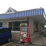 ジョナサン - 店舗外観