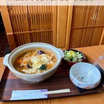 山水食堂 - 焼きチーズモッツァレラトマトうどん