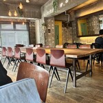 コマザワ パーク カフェ - おしゃれ内装