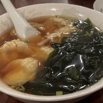 一二三凱旋楼 - ワンタンメン