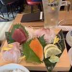 磯丸水産 - 