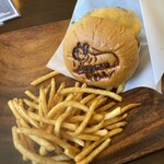 BURGER BULL - 