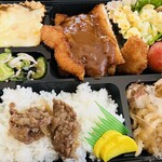 cafe terrace Hana - 料理写真:スモモがええアクセント