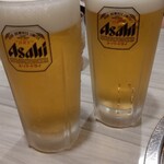 サラン - 生ビールで乾杯