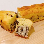 グルマンヴィタル - チョコロング　断面の上段がパウンドケーキのような生地と下段がパン生地でハイブリッドパンです^_^