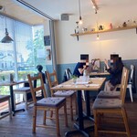 リトルネスト - 店内雰囲気