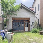 ミーティングハウス - 店舗外観