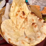 大阪ハラルムガル - プレーンナン