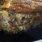 しまや - うな丼 特上 中にもひと切れのうなぎϵ( 'Θ' )϶