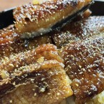 しまや - うな丼 特上 山椒をまぶして