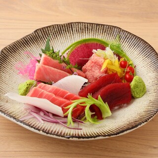 Delivered directly from Toyosu Market, ensuring freshness! We are most particular about tuna◎