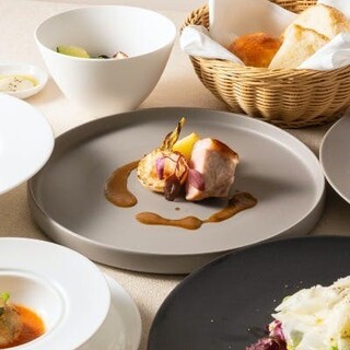 食材の宝庫“静岡”の食材をふんだんに使った、シェフ渾身の一皿