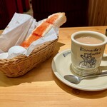 コメダ珈琲店 - カフェオレと選べるモーニング内容