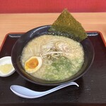 ゆにろーず - にんにくたまごラーメン醤油