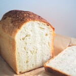 パン屋 塩見 - 食パン断面