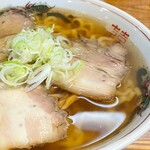 ラーメンうめ八 - しょうゆラーメン