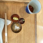 飯田商店 - 冷たいつゆと薬味