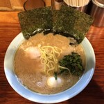 萬家 - 中ラーメンと味玉