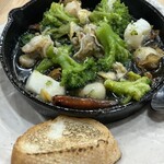 醤油らーめん ピース - 