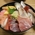 Miake zushi - 旬彩丼　1,000円