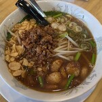 ラーメン縁屋 - にんにくゴロゴロら～めん935円