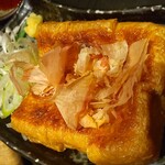 Koshitsu Izakaya Umani Sakanani - 栃尾の油揚げ