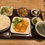 麺と酒菜の店 薫 - KAORU's定食