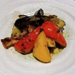 食酒・寅寅 - アンチョビとニンニク旬野菜いため