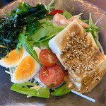 洋麺屋 五右衛門 - 料理写真:夏野菜と豆腐の和風サラダ